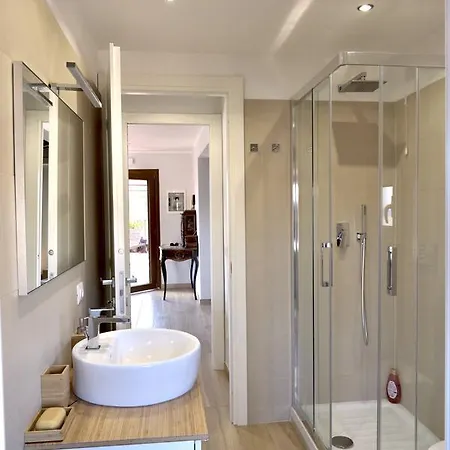 Apartment Irex Via Del Corso Private Attico With Jacuzzi
